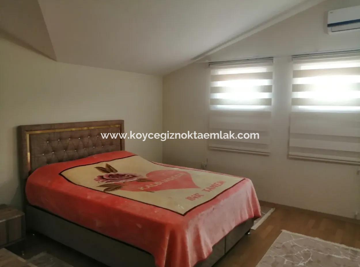 Spacious 2 1 Apartment In Köyceğiz Development Neighborhood